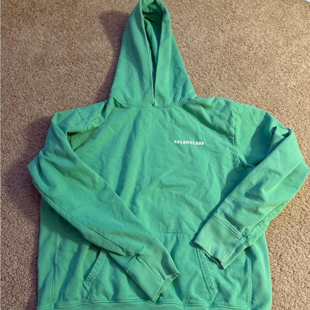 TALENTLESS Vibrant Green Pullover